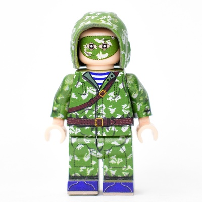 BR003 Солдат ВДВ в маскхалате КЛМК березка с капюшоном. Совместим с лего.
