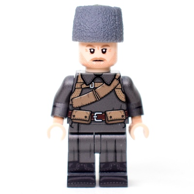 CW003 Ветеран в шинели и папахе на период гражданской войны в России. Совместим с лего.