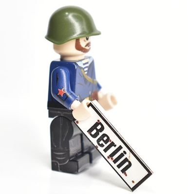 Tile 1x3 с надписью "Berlin"