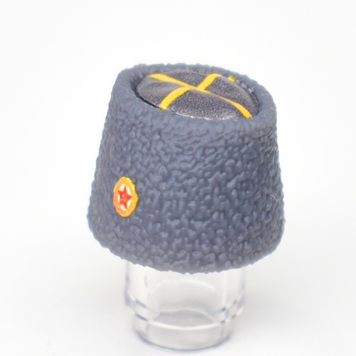 Папаха полковника, красный верх с кокардой обр 1956. для лего фигурок.