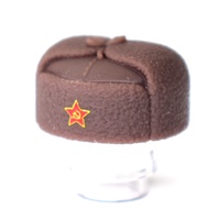 Шапка-ушанка коричневая со звездой. для лего фигурок На период ВОВ. G Brick Design