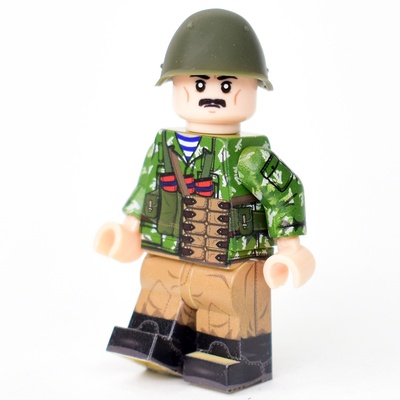BR010 Солдат ВДВ в куртке КЛМК березка разделенка в шлеме. Совместим с лего.