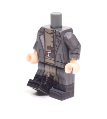 CW005 Солдат в расстегнутой шинели на период гражданской войны. Только тело и ноги. Совместим с лего