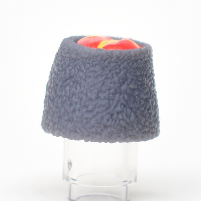 Папаха генеральская, красный верх с кокардой обр 1940. для лего фигурок.