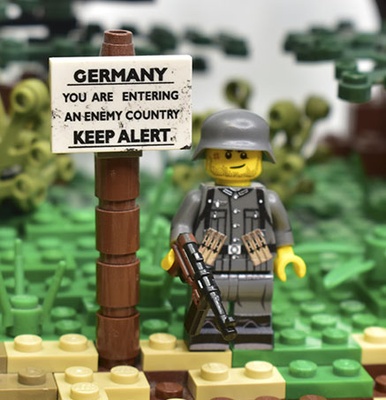 Tile, 2 x 3 С принтом "Germany keep alert"