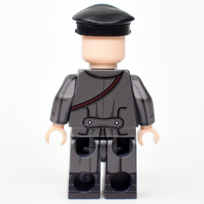 CW001 Красноармеец агитатор в шинели и картузе периода гражданской войны. Совместим с лего.