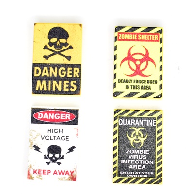 Таблички для мини города "зомби пак 2" (danger mines, survival kit, zonbie virus, antidote и т.д.) набор деталей 13 шт. не лего