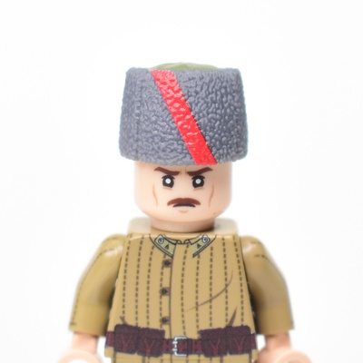 Папаха обр. 1910 г с красной лентой для лего фигурок