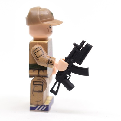 Автомат укороченный, с ЛЦУ. для фигурок ЛЕГО