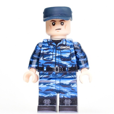RB001 Боец ОМОН в камуфляже синий камыш. Минифигурка, совместимая с лего.